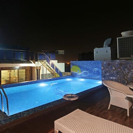 Hotel Pearl Blue Agra  Εξωτερικό φωτογραφία