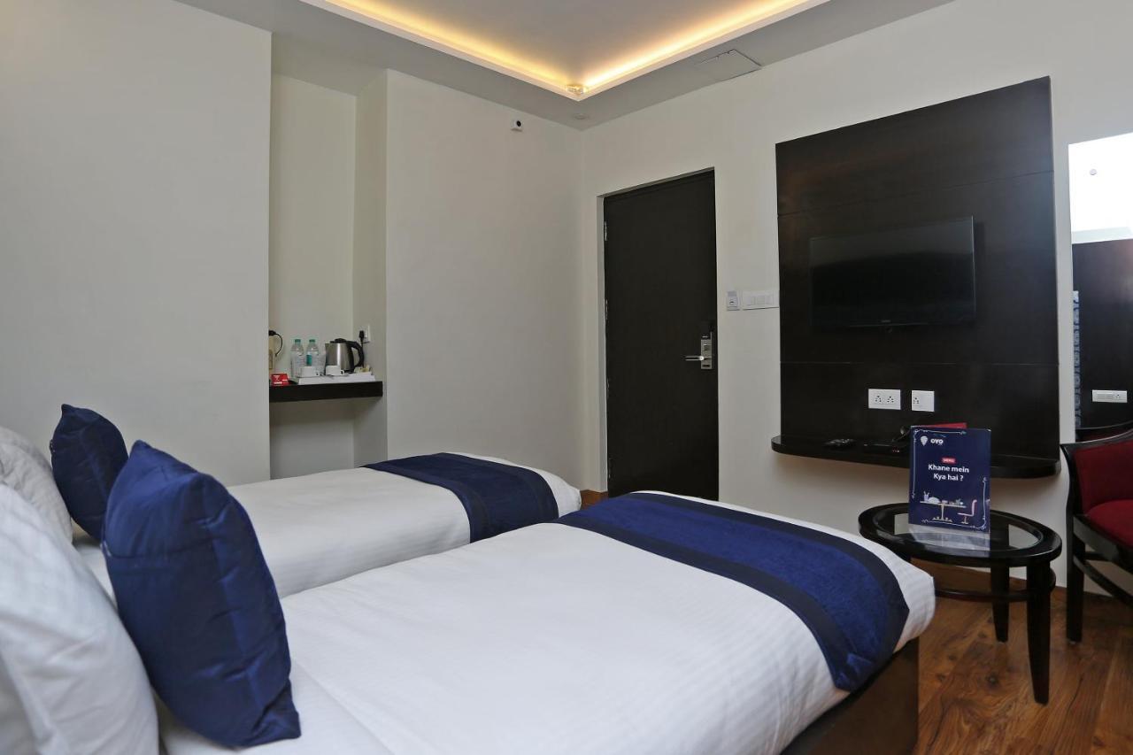 Hotel Pearl Blue Agra  Εξωτερικό φωτογραφία